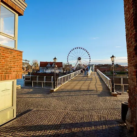 Mmrent Dinosaur 홈스테이 그단스크