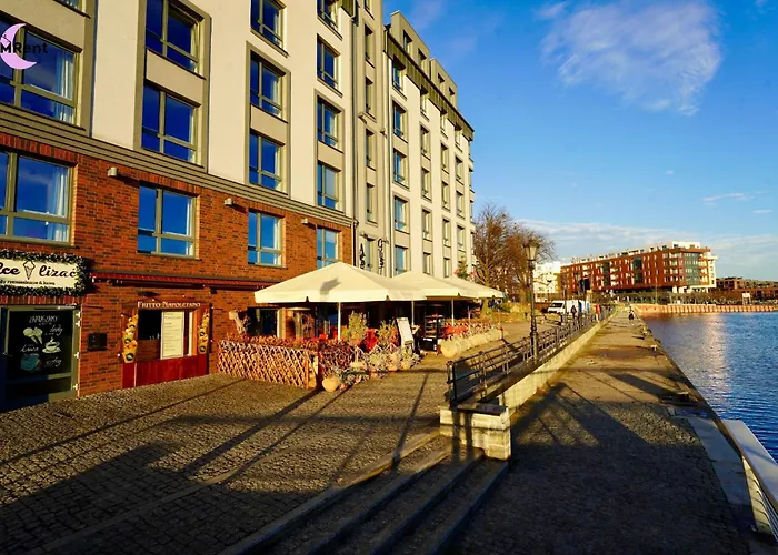 Mmrent Dinosaur ホームステイ グダニスク